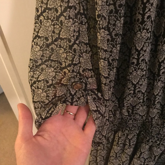 Express dress - Picture 4 of 4